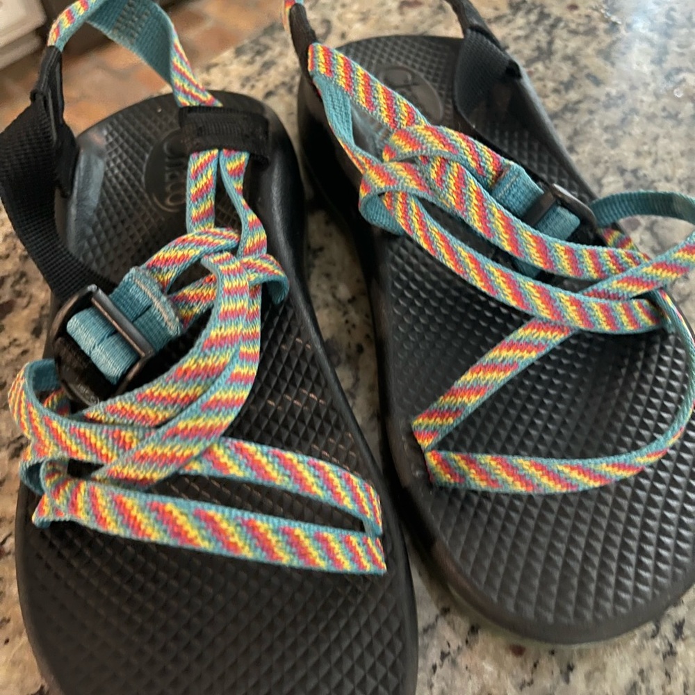 Kids Chacos size 5
